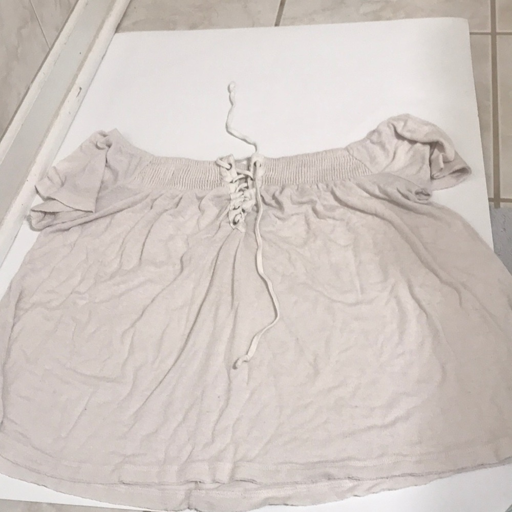 American Eagle shirt